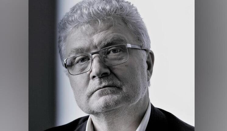 Прозаик и драматург Юрий Поляков рассказал, какая судьба ждет театр Шиловского после смерти его основателя