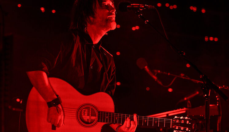 Radiohead играют уличные концерты в европейском туре