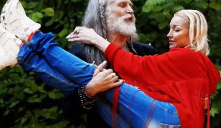 В новом реалити звезды со скандалом легли под капельницу