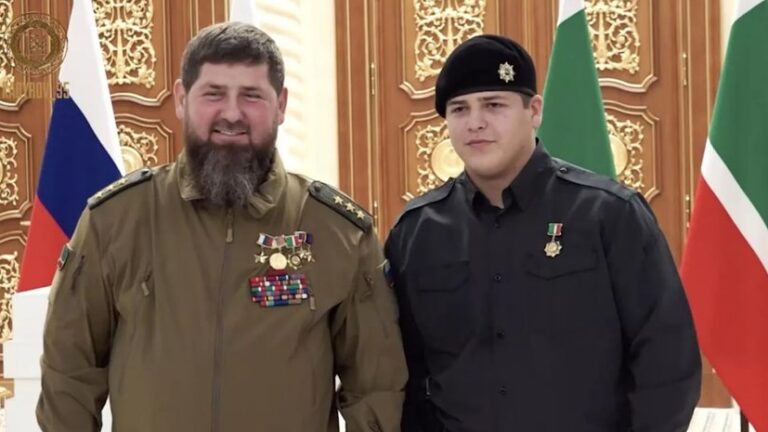 Имеет центр нефрологии и делает трансплантации: СМИ узнали, в какой больнице лежит сын Кадырова»>