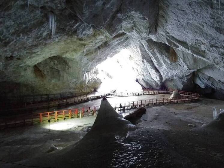 В 5000-летнем льду обнаружен устойчивый к современным антибиотикам убийца