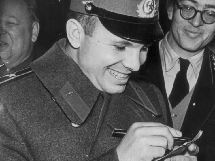 Опубликованы воспоминания преподавателя иностранного языка Юрия Гагарина